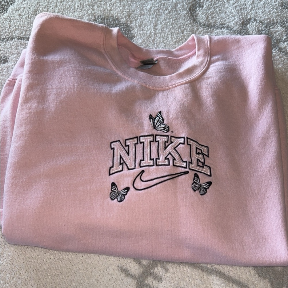 Nike light pink sweater
